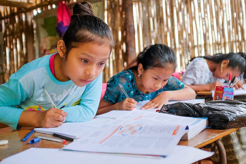 GirlsStudying-3